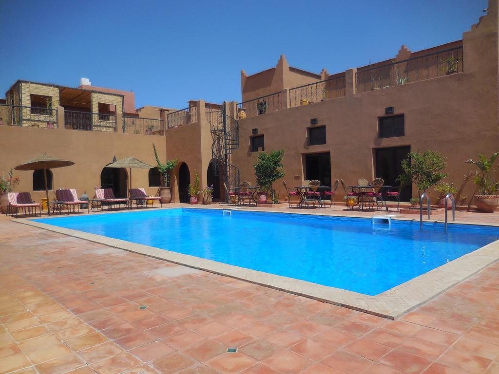 Riad Dar Bergui Уарзазат Экстерьер фото