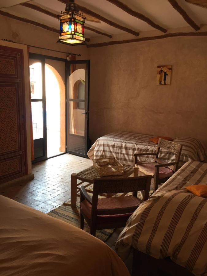Riad Dar Bergui Уарзазат Экстерьер фото