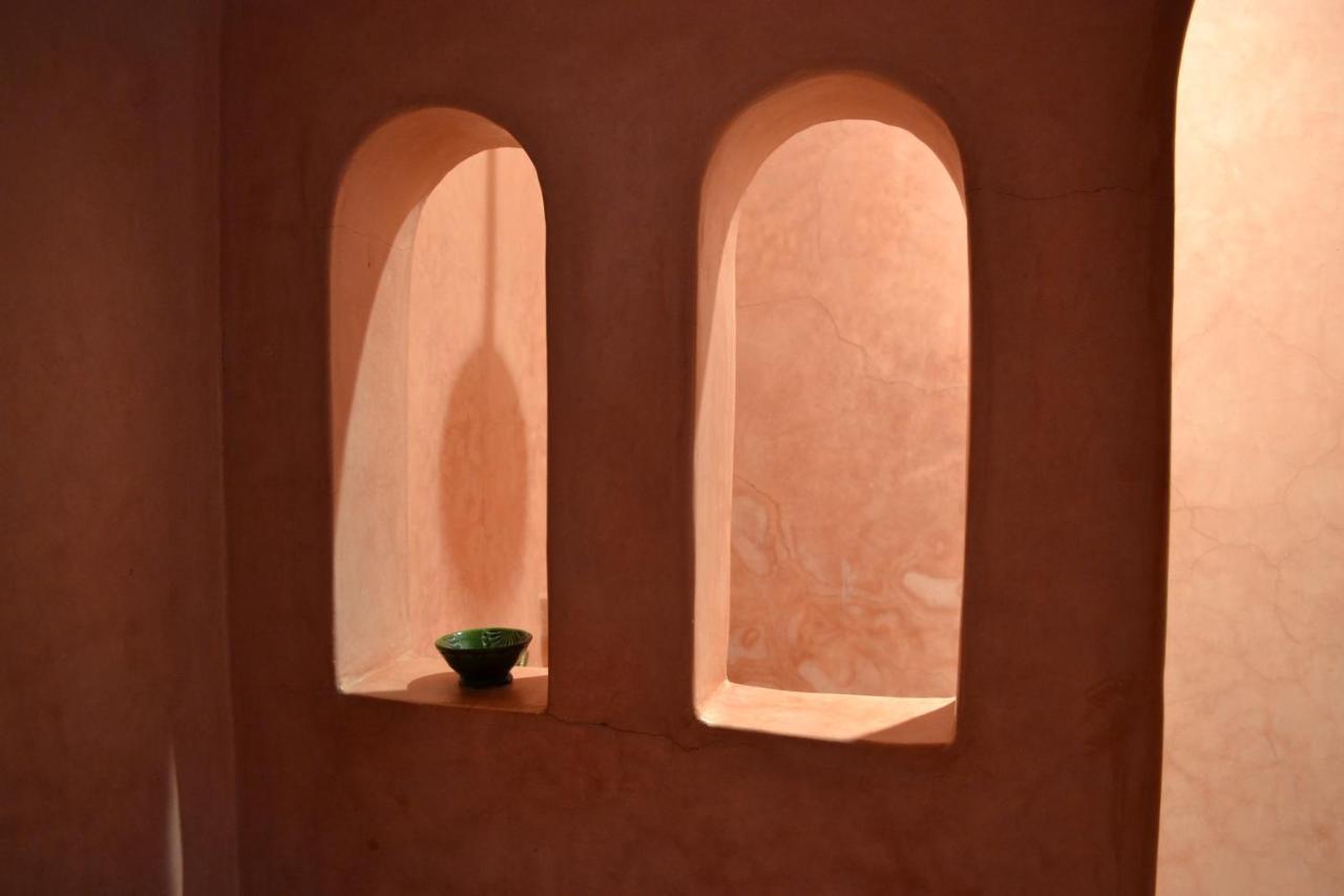 Riad Dar Bergui Уарзазат Экстерьер фото