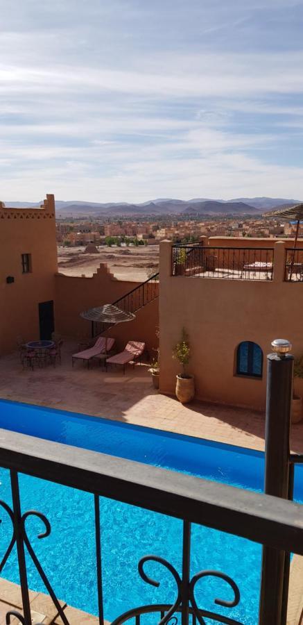 Riad Dar Bergui Уарзазат Экстерьер фото